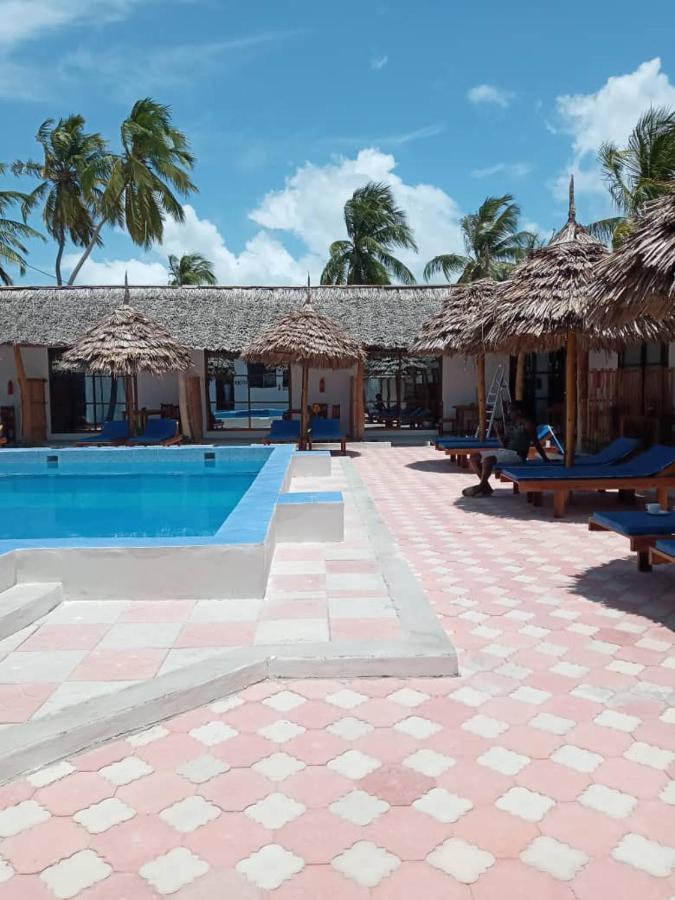 Amani Hotel Падже Экстерьер фото